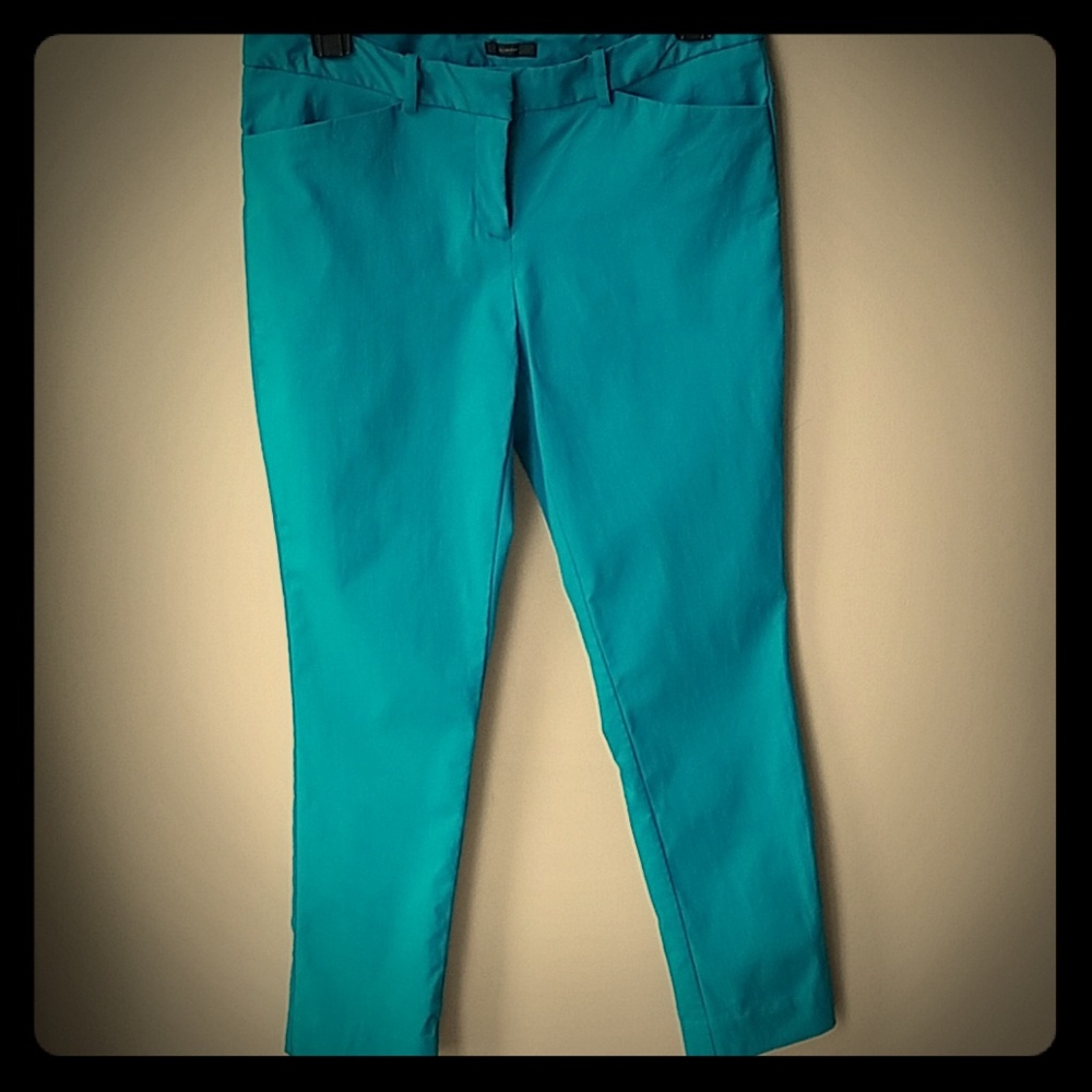 Worthington slim fit stretchy ankle pants